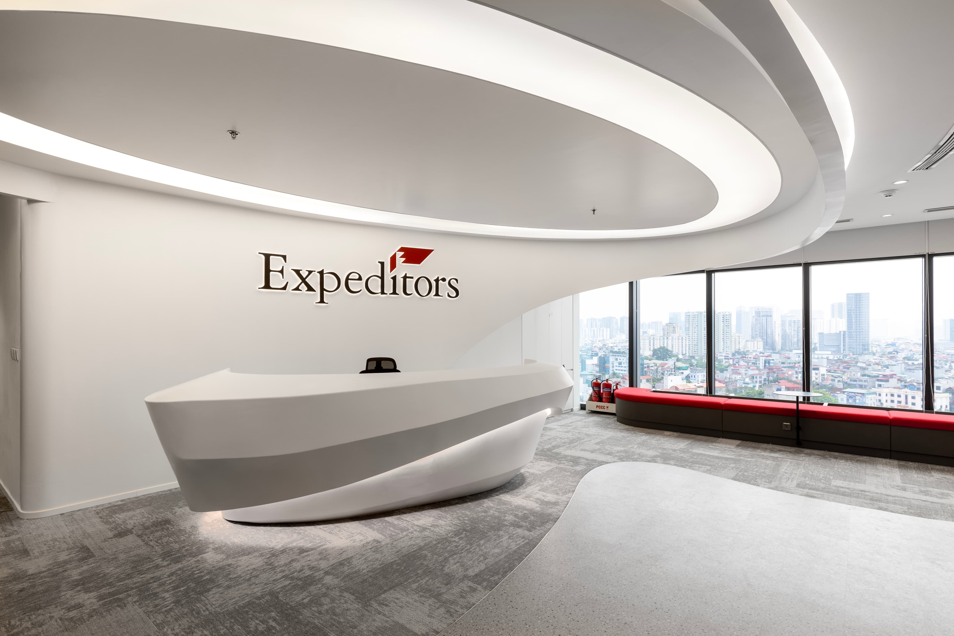 Infinite Loop - A Workplace That Never Stands Still - Hình 1